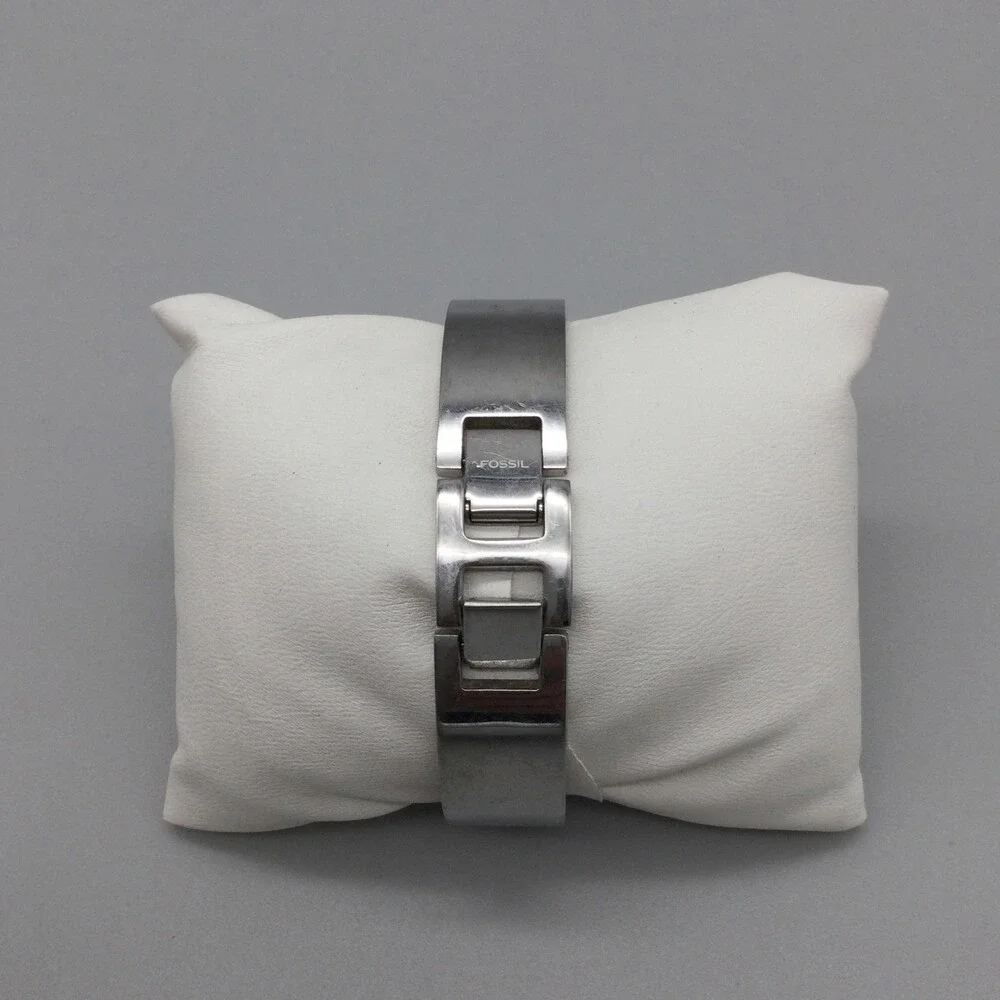 Fossil Womens Watch 25mm Square Silver Tone Steel FS-2563 New Battery 6.5